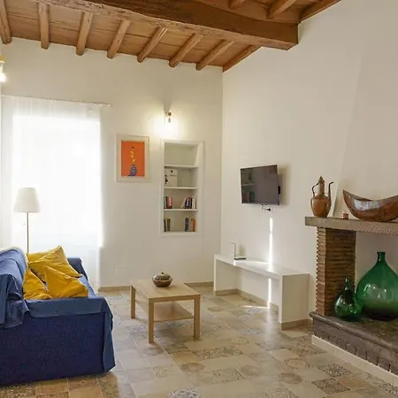 Apartment Casa Gli Olmi - Centro Storico Bracciano (Rome)